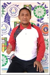 <center><br>Ali Usman, S.Pd</center>